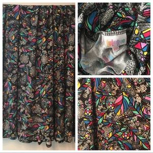 💢SOLD💢 XXS LuLaRoe Colorful Feather Maxi Skirt